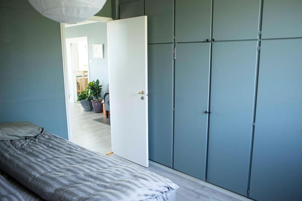 דירות 5 Minutes To Downtown Arendal-Free Parking מראה חיצוני תמונה