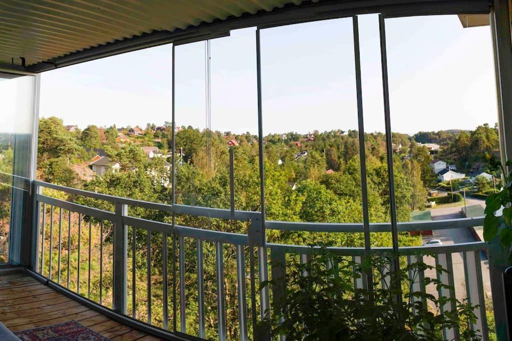 דירות 5 Minutes To Downtown Arendal-Free Parking מראה חיצוני תמונה